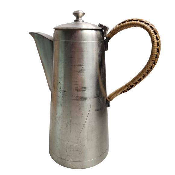 Vintage Royal Selangor Pewter Teapot Wicker Handle - Picture 9 of 10